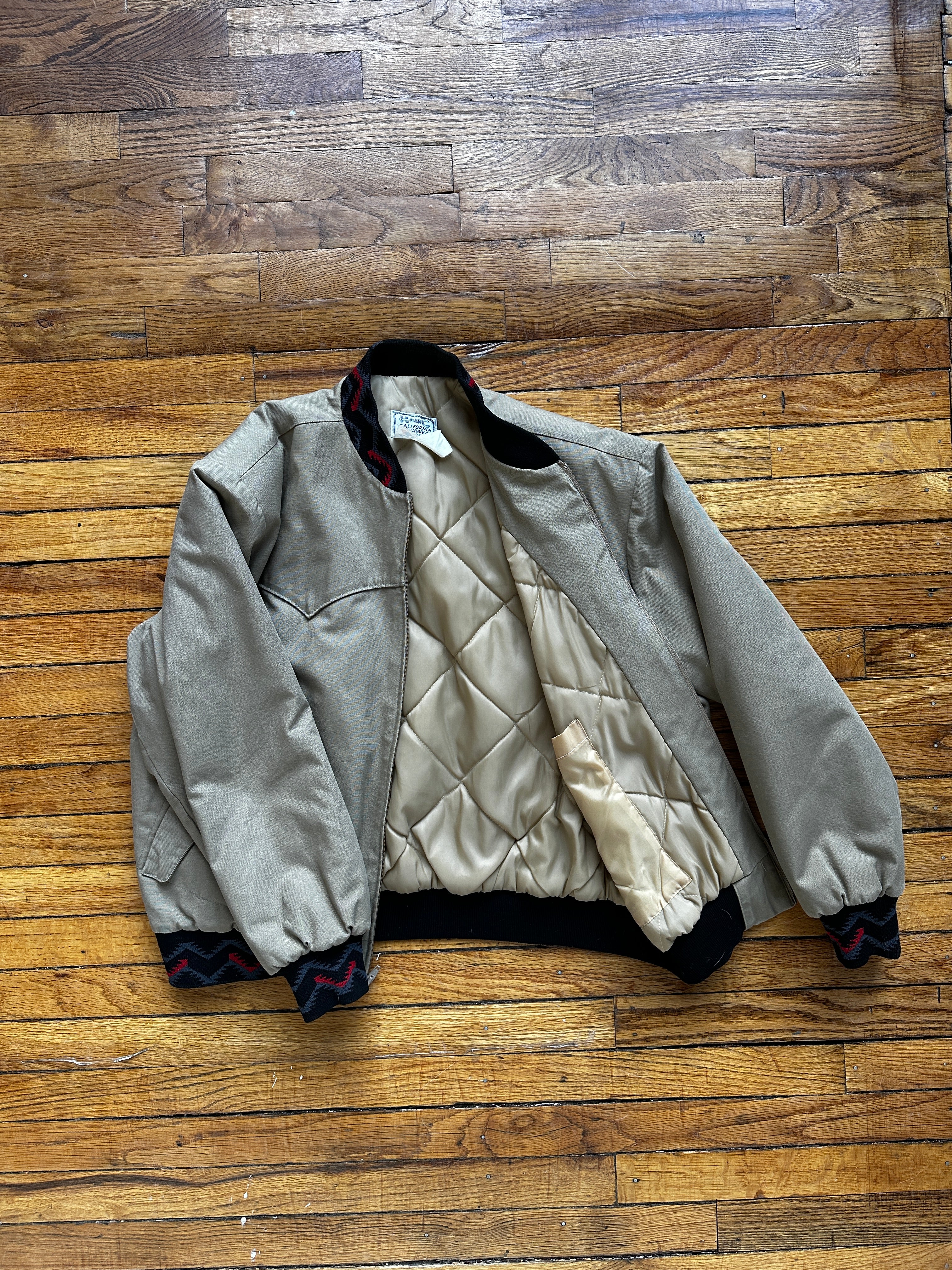 1970'S BEIGE ‘YELLOWSTONE’ AZTEC BOMBER L/XL