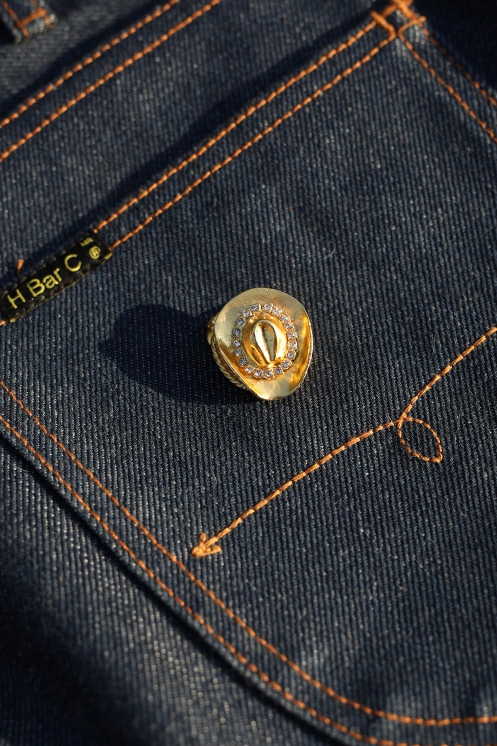 Cowboy Hat Scarf Slide - Five Pieces of the Frontier