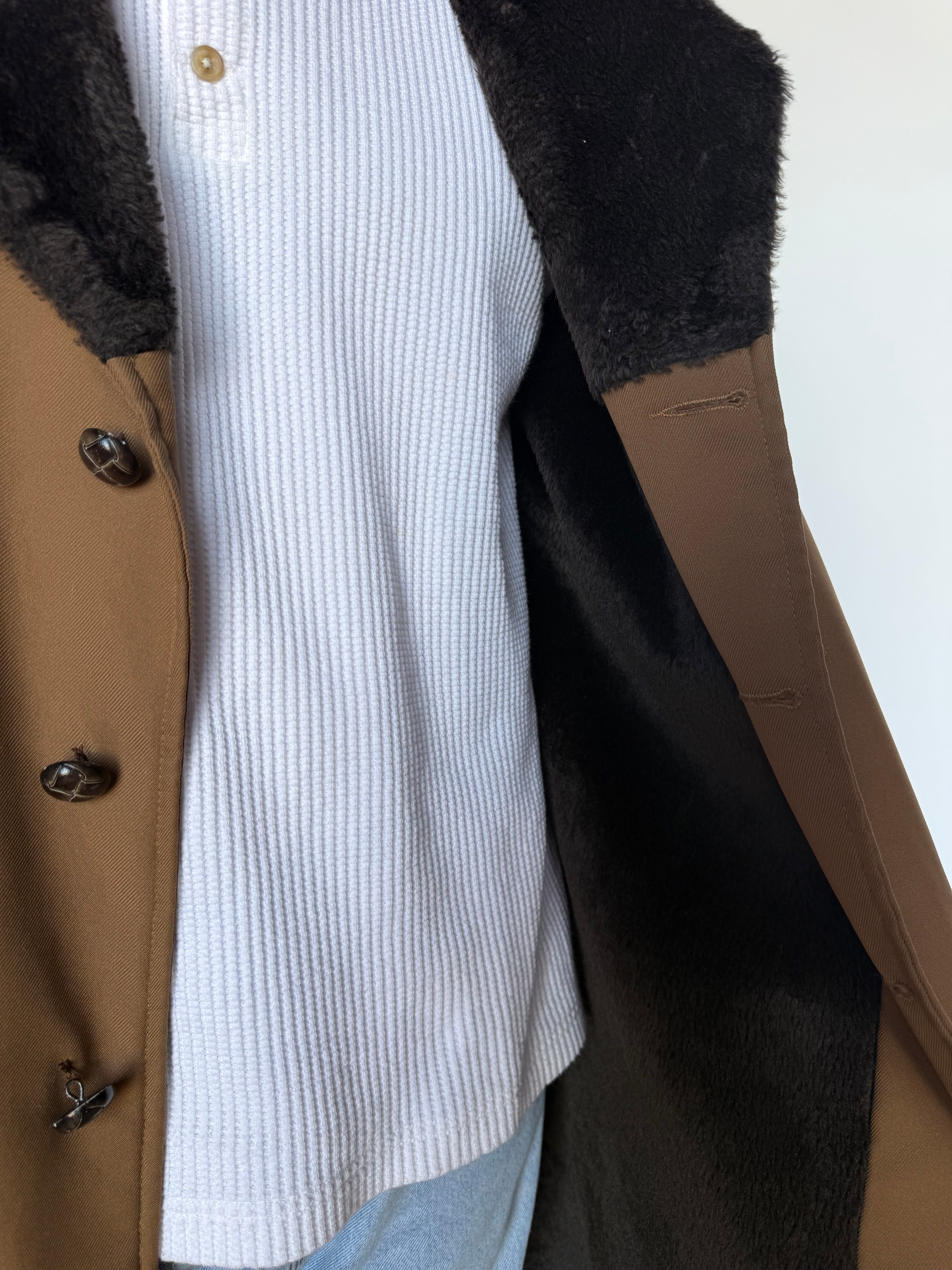 1960/70’S MENS LONG SHEARLING COLLAR OVER COAT - LARGE