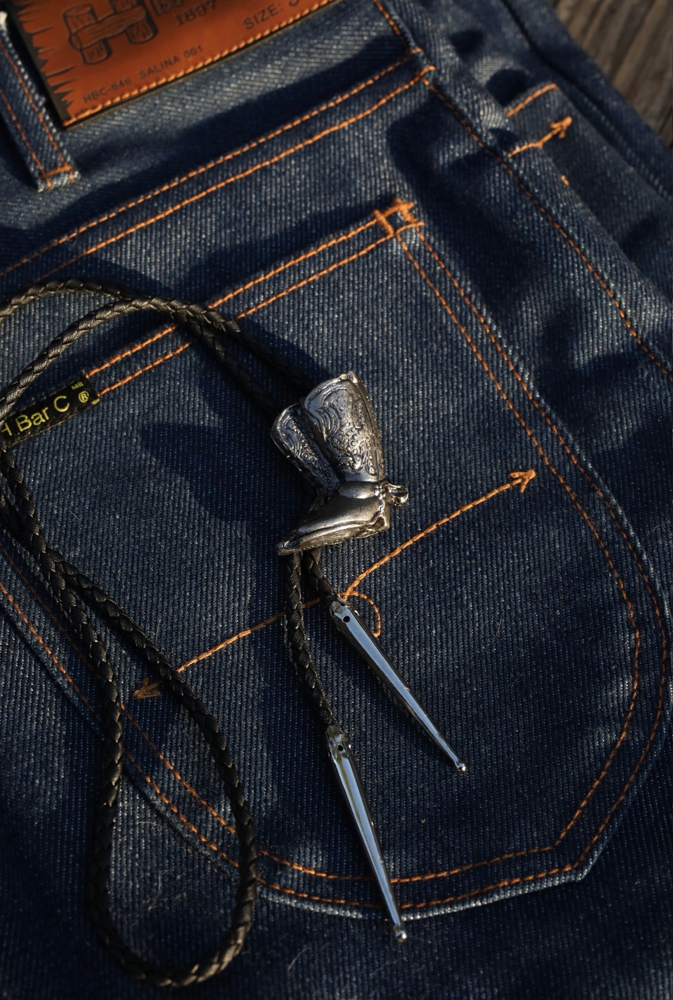 Cowboy Boots Bolo Tie - Five Pieces of the Frontier