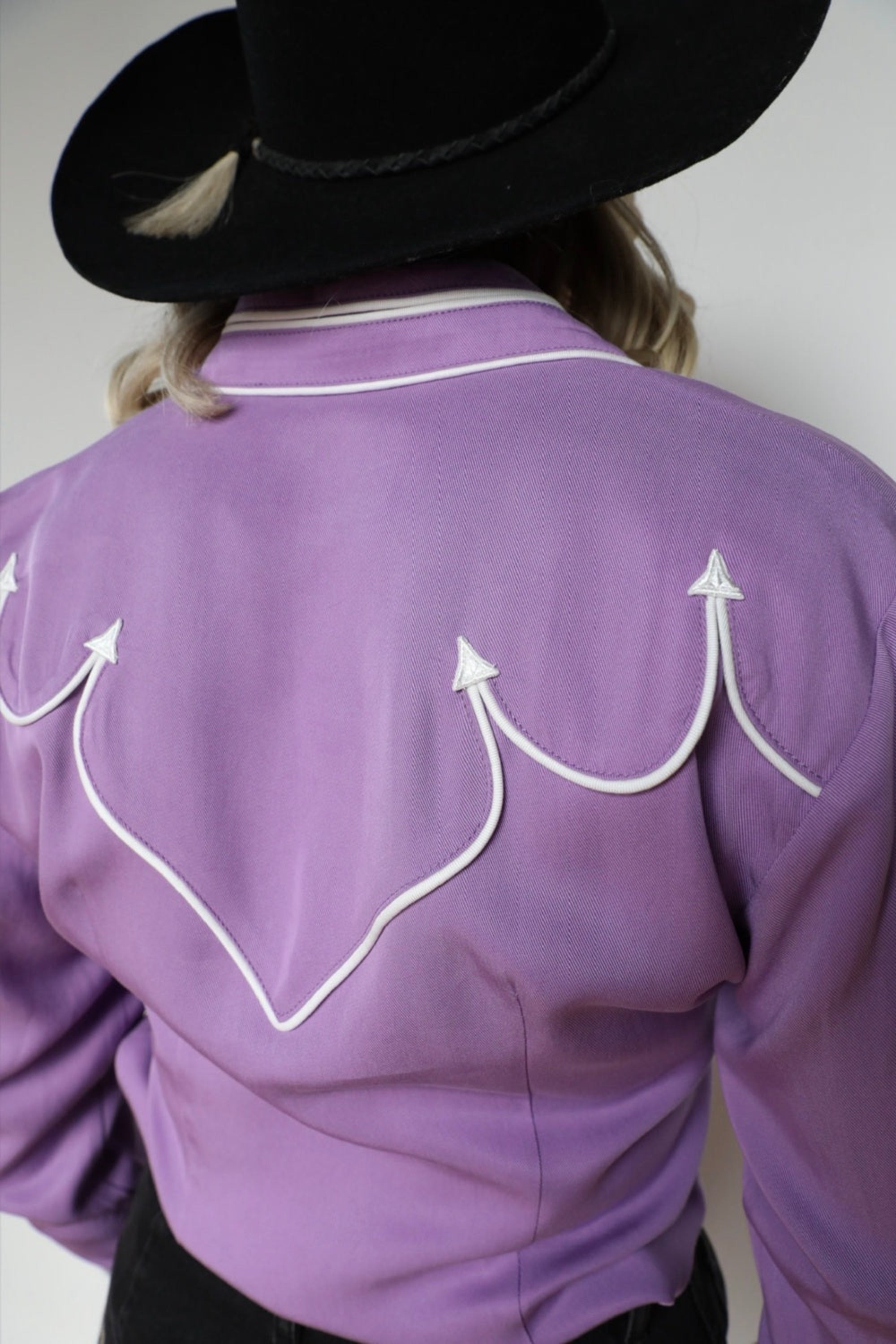 Lake Tahoe Women's Shirt Lavender