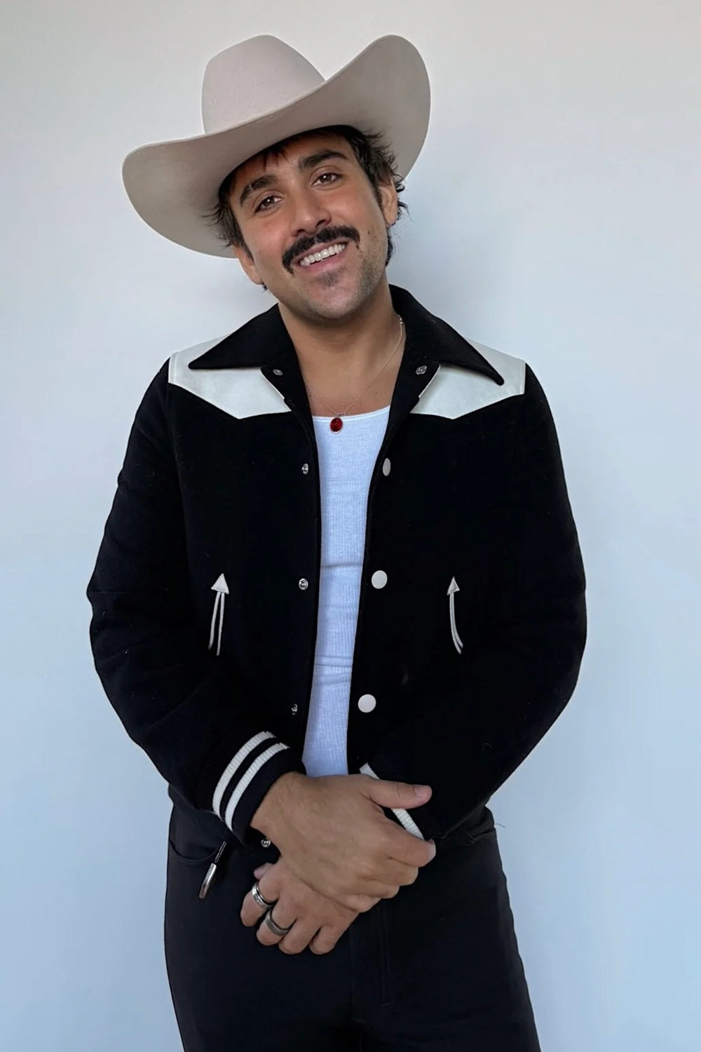 81214EE6-6DBD-4A7E-B87D-