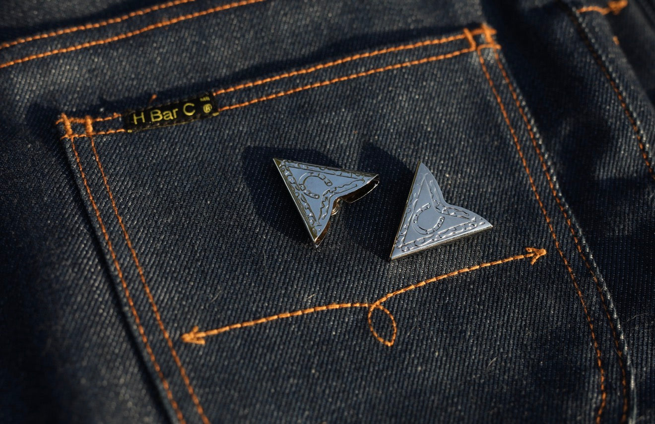 Engraved Collar Tips - Five Pieces of the Frontier