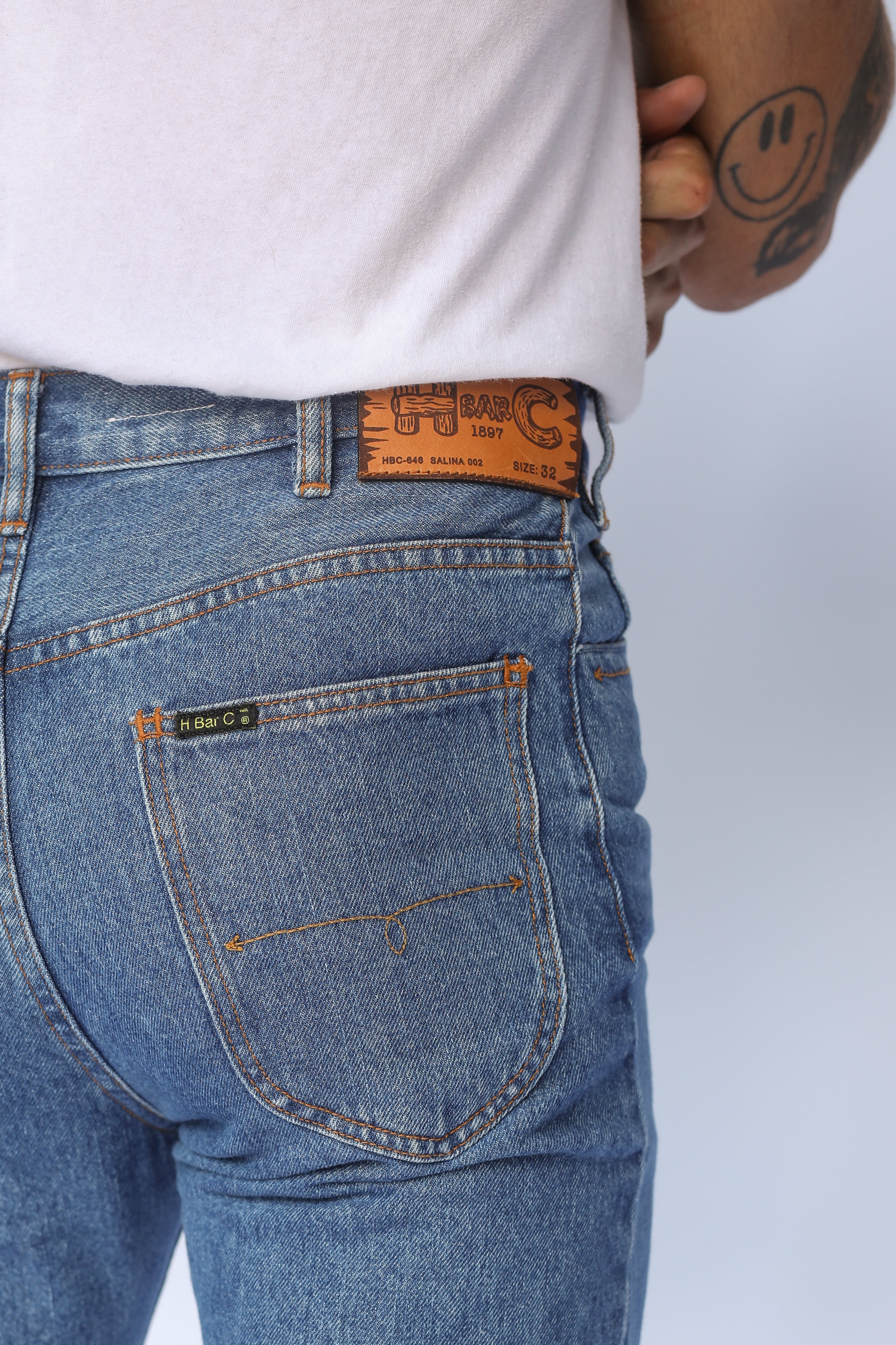 Slim Straight - Light Wash
